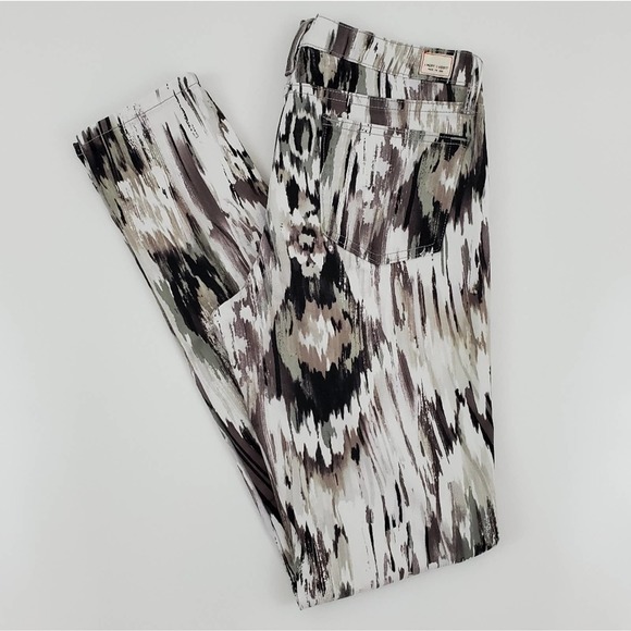 Angry Rabbit Skinny Women's Jeans - Picture 5 of 7